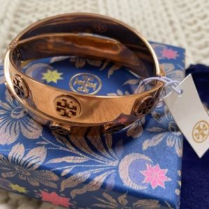 Tory Burch Metal Logo Double Wrap Bracelet - Rose Gold - NWT, Bag, & Box!